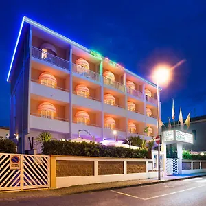 hotel-sileoni-dependance-villa-antonio.it-tuscanyhotel.com/